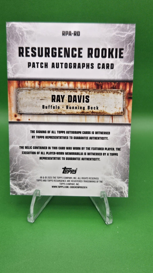 2024 Topps Resurgence - Rookie Patch Autographs Ray Davis #RPA-RD (AU, MEM, RC)